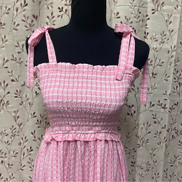 New York & Company - Gingham Smocked Tie- Shoulder Midi Dress (NWT) - Picture 2 of 6